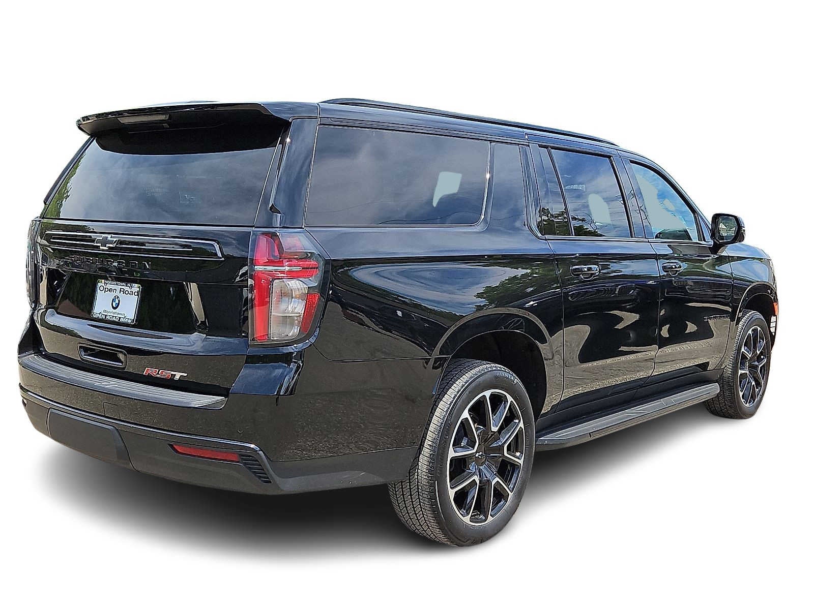 2024 Chevrolet Suburban 4WD 4dr RST
