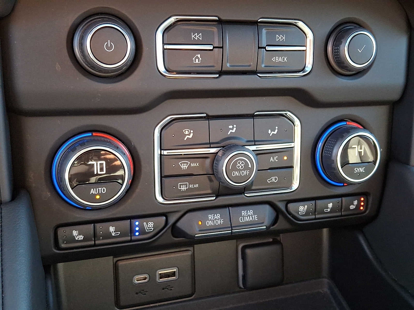 2022 Chevrolet Tahoe 4WD 4dr High Country