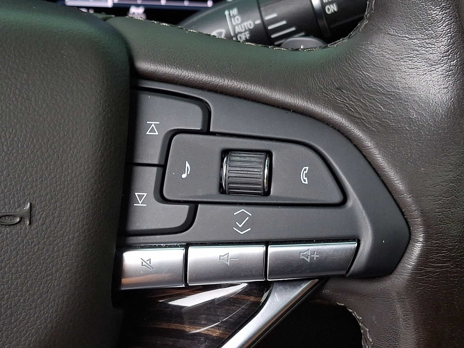 2021 Cadillac Escalade 4WD 4dr Premium Luxury