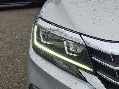 2021 Volkswagen Passat 2.0T R-Line Auto