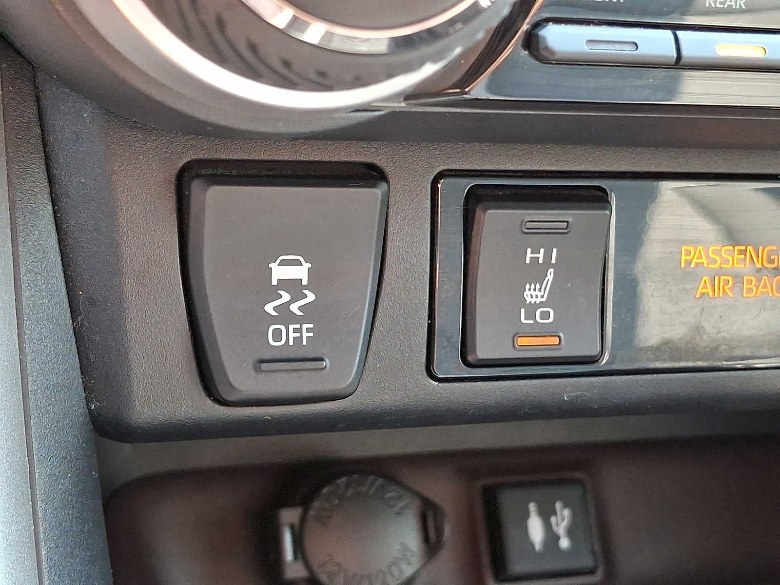 2019 Toyota RAV4 Hybrid Limited AWD