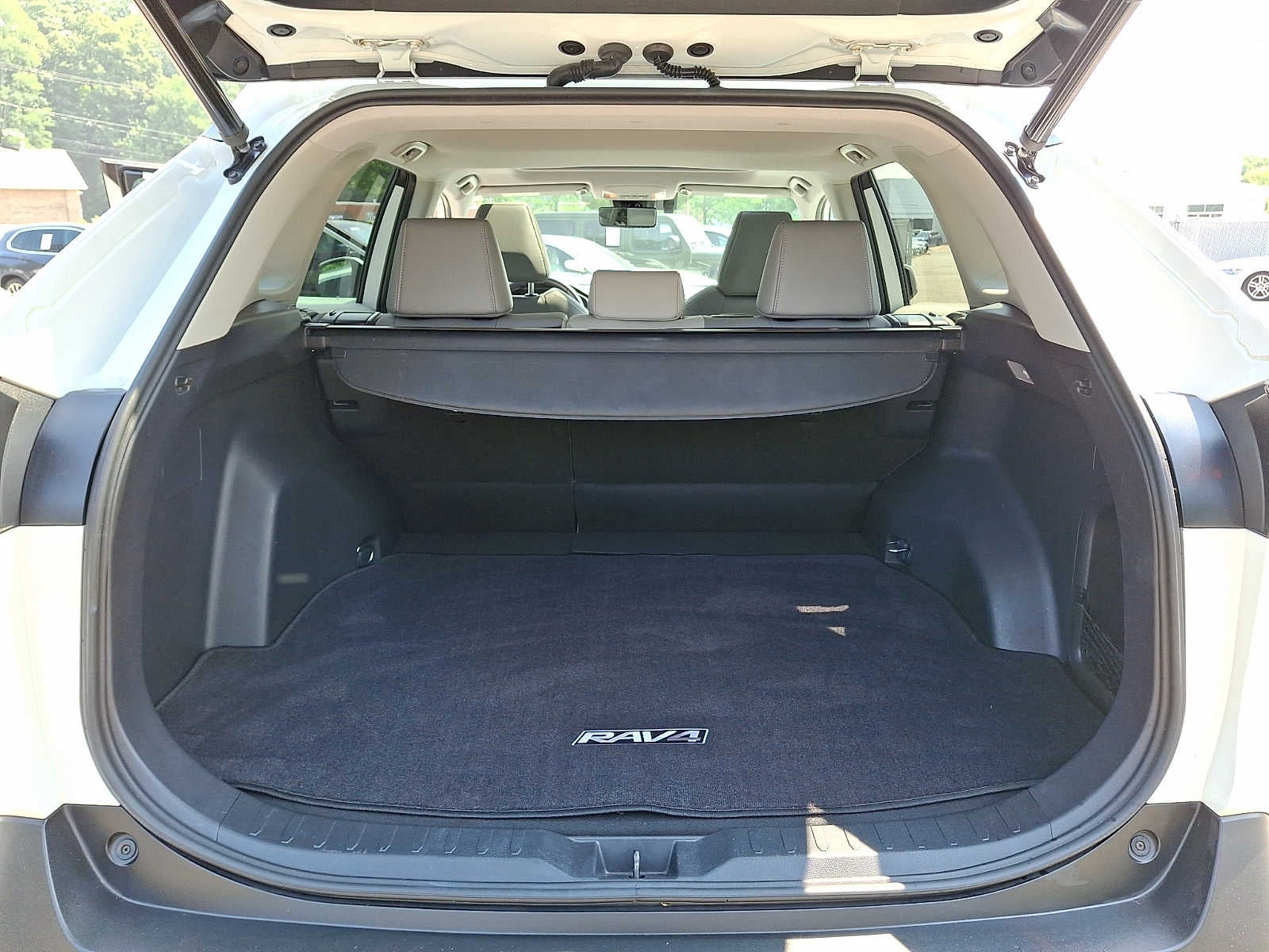 2019 Toyota RAV4 Hybrid Limited AWD