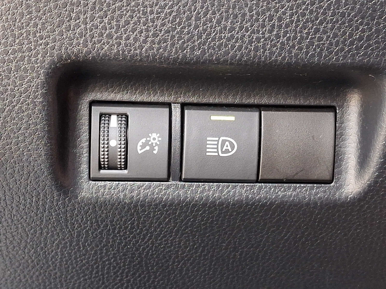 2020 Toyota RAV4 LE AWD