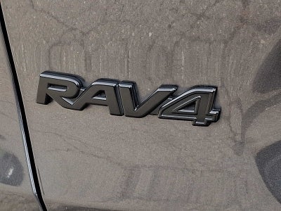 2020 Toyota RAV4 LE AWD
