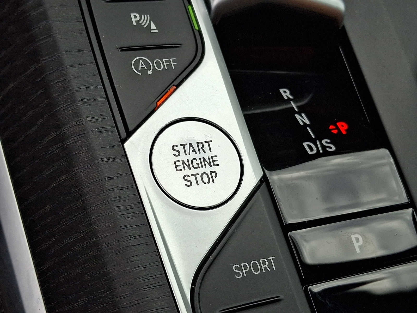 2025 BMW 3 Series 330i xDrive Sedan