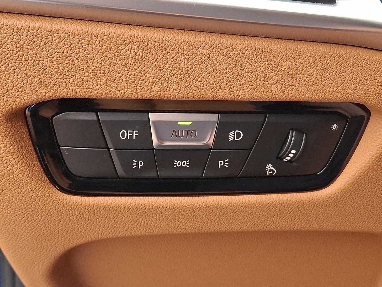 2025 BMW 3 Series 330i xDrive Sedan