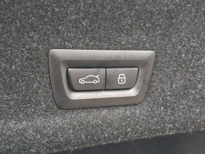 2025 BMW 3 Series 330i xDrive Sedan