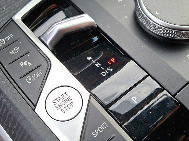 2025 BMW 3 Series 330i xDrive Sedan