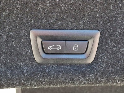 2025 BMW 3 Series 330i xDrive Sedan