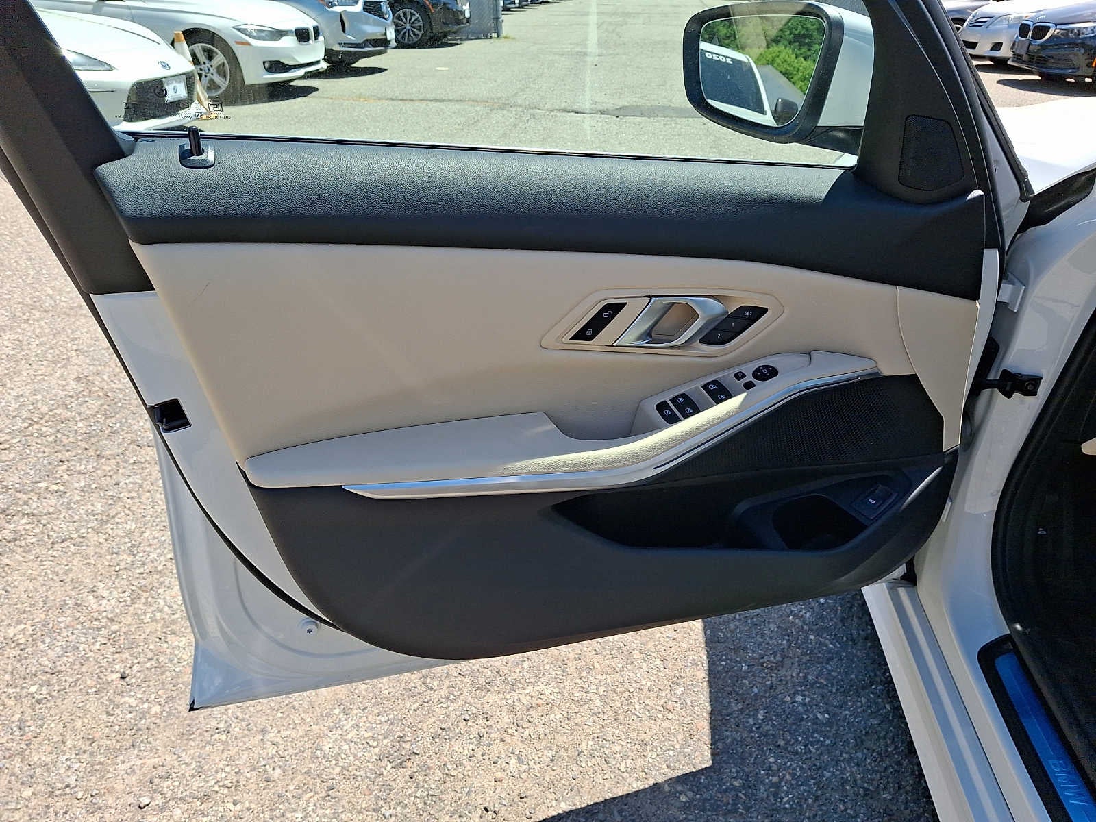 2025 BMW 3 Series 330i xDrive Sedan