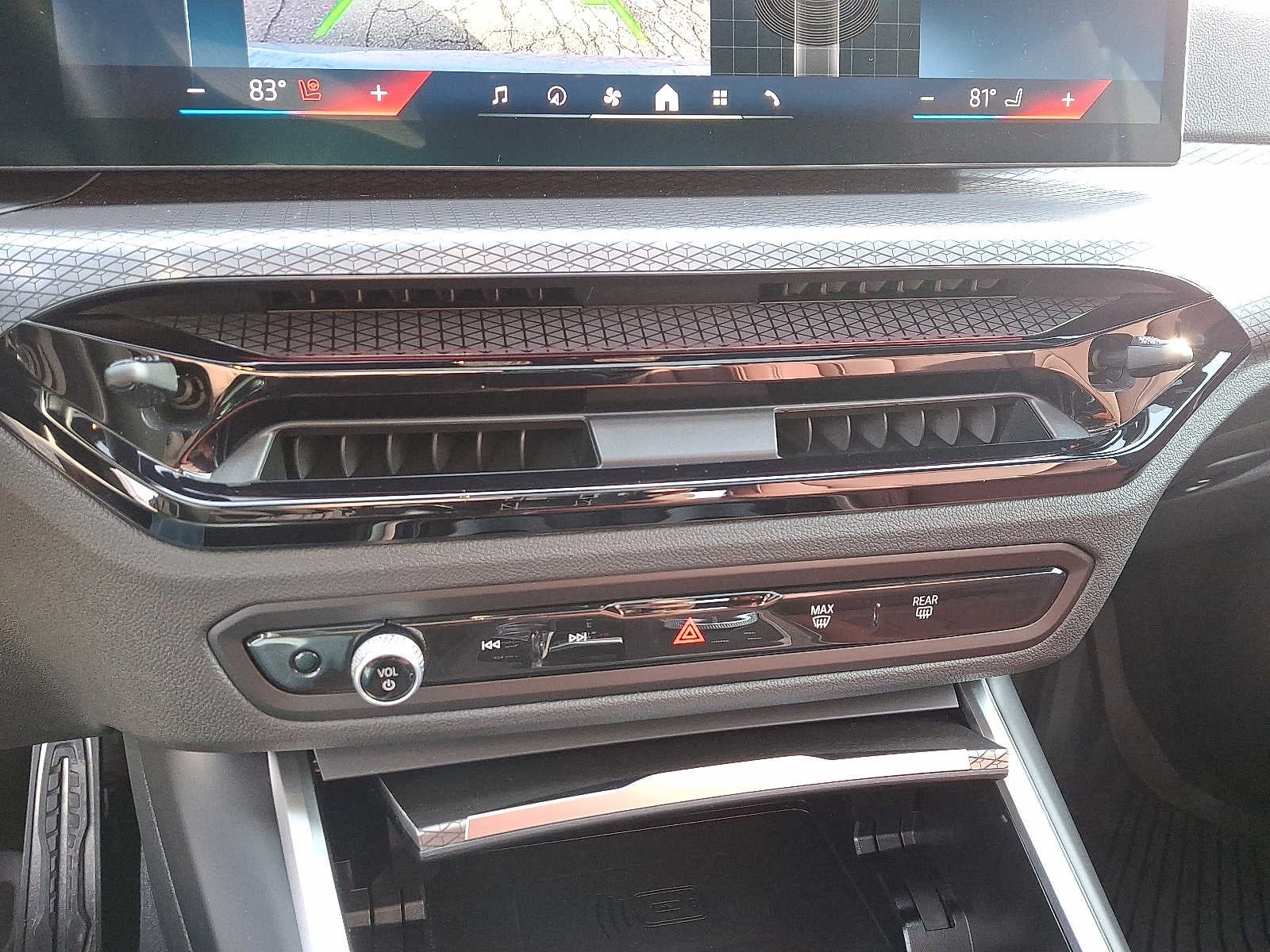 2025 BMW 3 Series 330i xDrive Sedan