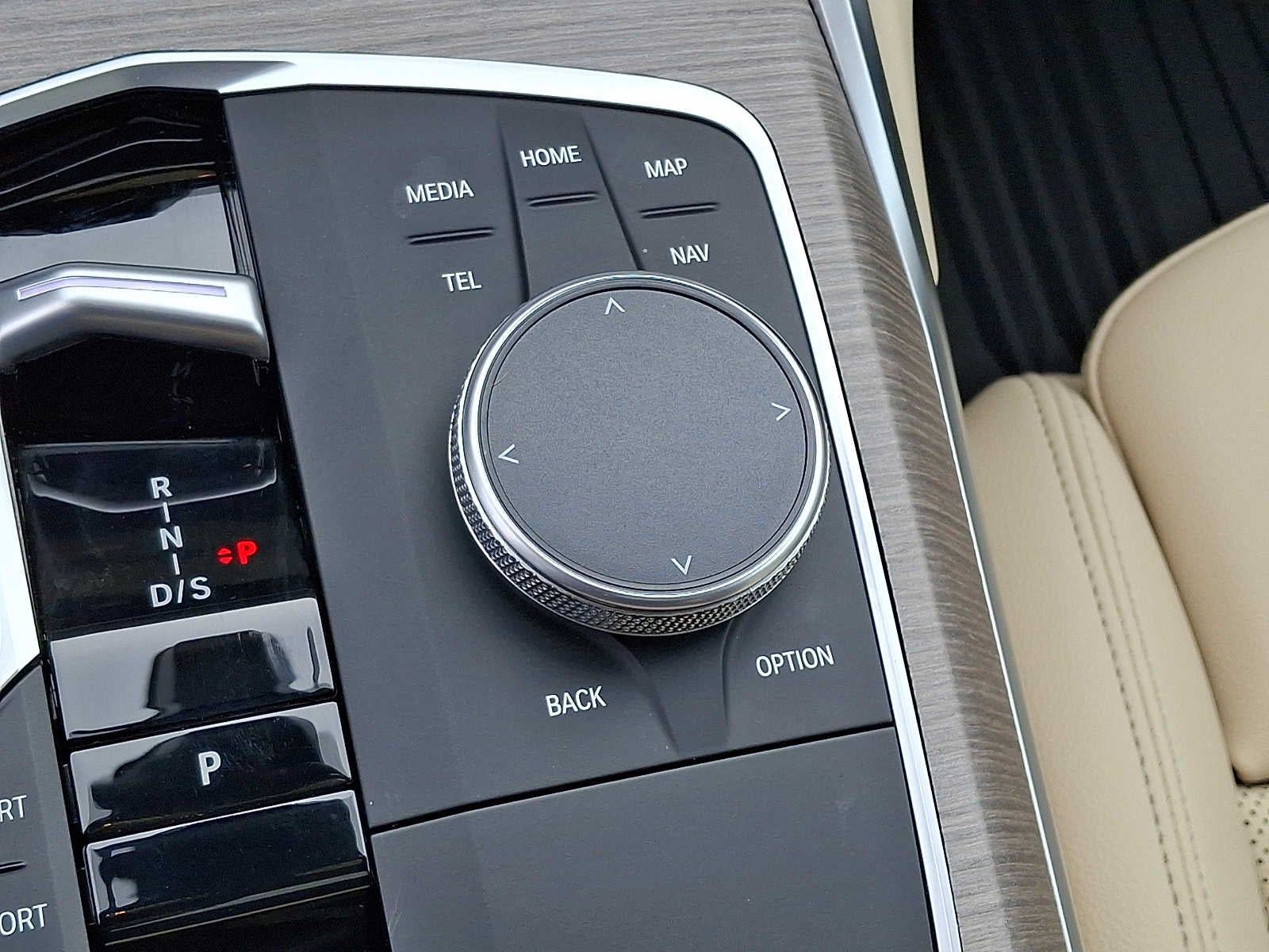 2025 BMW 3 Series 330i xDrive Sedan
