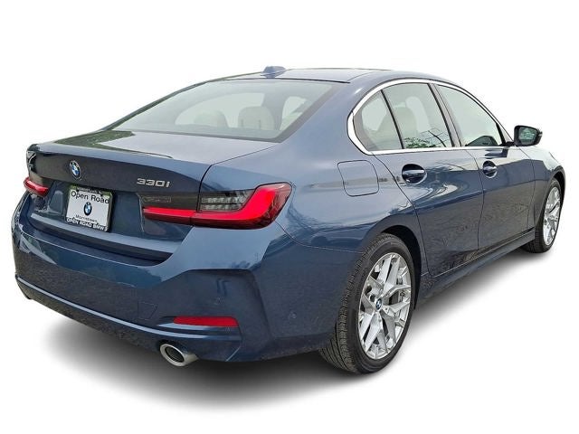 2025 BMW 3 Series 330i xDrive Sedan
