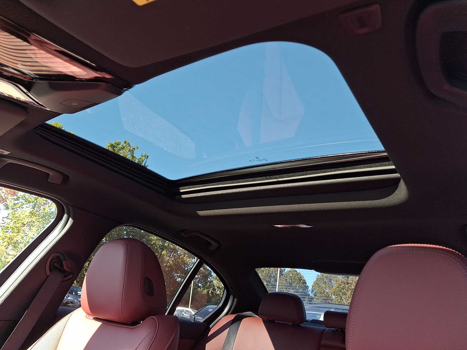 2023 BMW 3 Series 330i xDrive Sedan