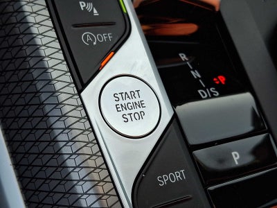 2023 BMW 3 Series 330i xDrive Sedan