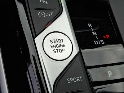 2023 BMW 3 Series 330i xDrive Sedan