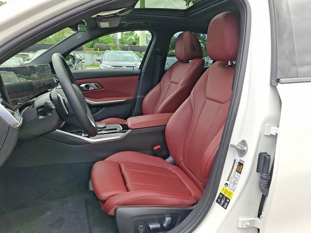 2023 BMW 3 Series 330i xDrive Sedan