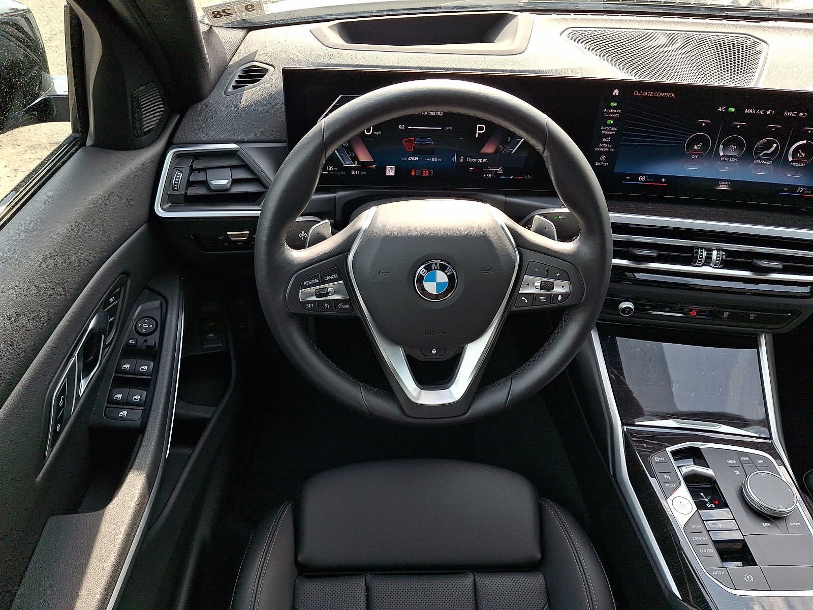 2023 BMW 3 Series 330i xDrive Sedan