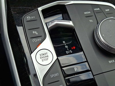 2023 BMW 3 Series 330i xDrive Sedan