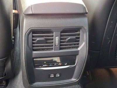 2023 BMW 3 Series 330i xDrive Sedan