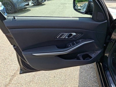2023 BMW 3 Series 330i xDrive Sedan