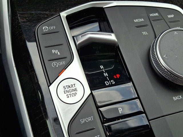 2023 BMW 3 Series 330i xDrive Sedan
