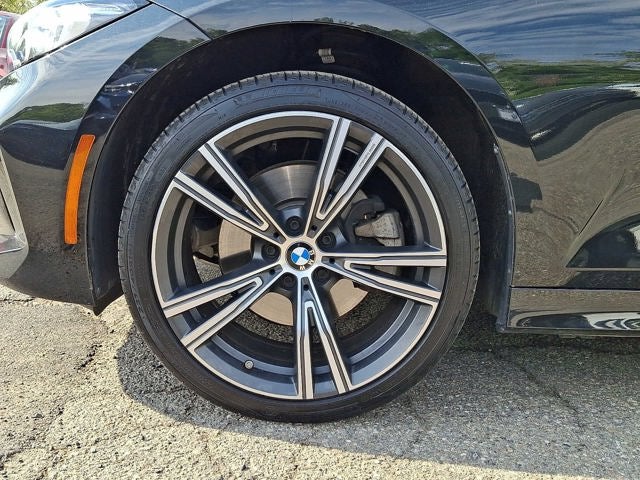 2023 BMW 3 Series 330i xDrive Sedan