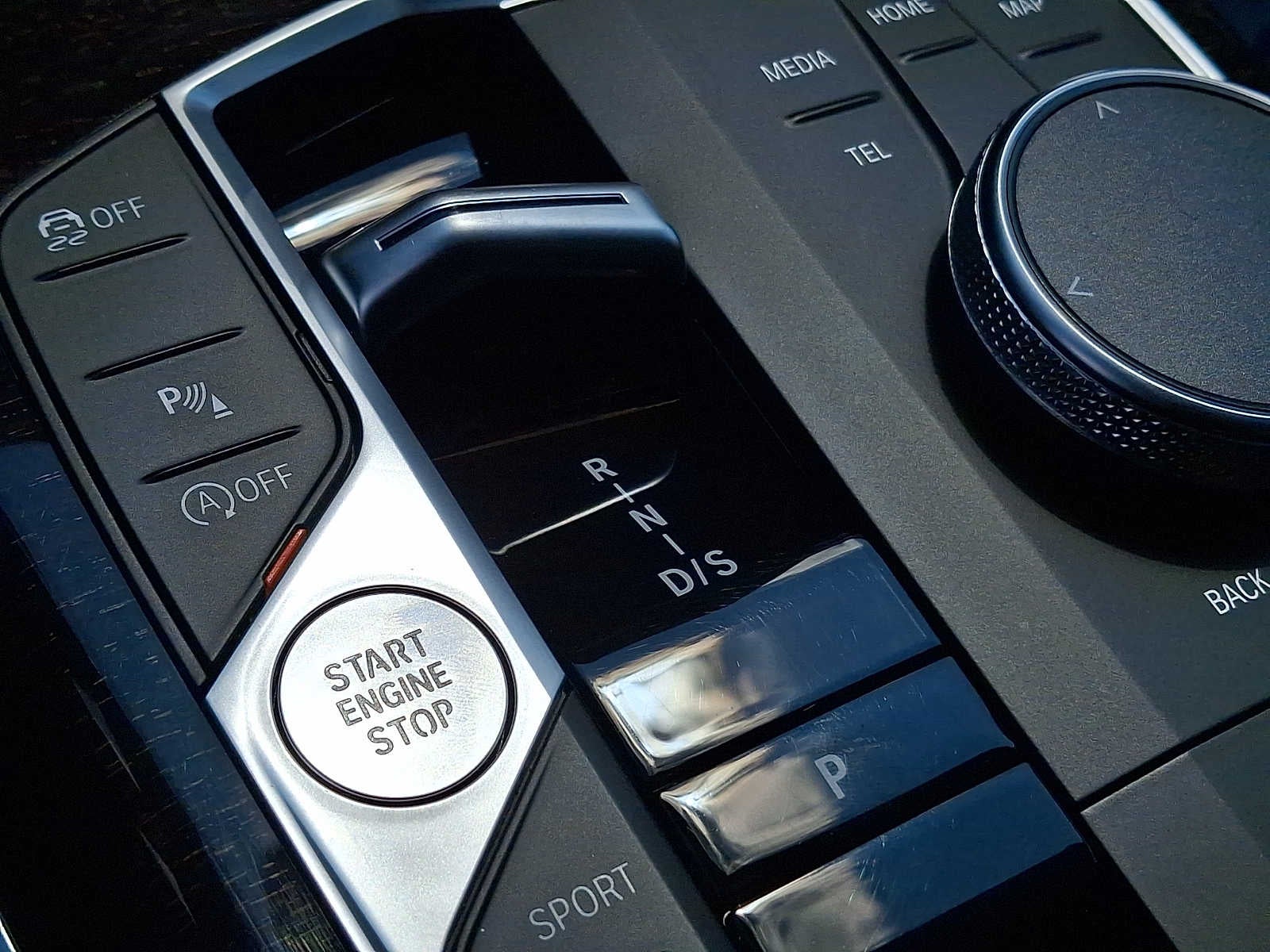 2023 BMW 3 Series 330i xDrive Sedan