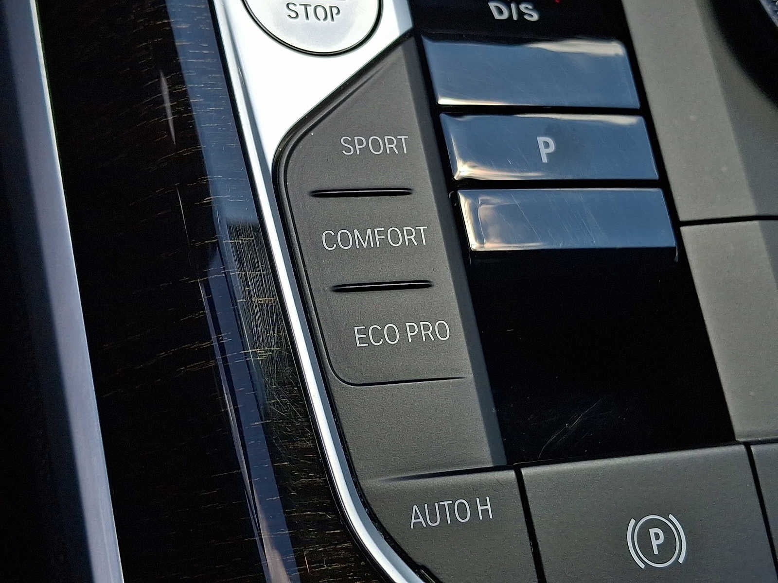 2023 BMW 3 Series 330i xDrive Sedan