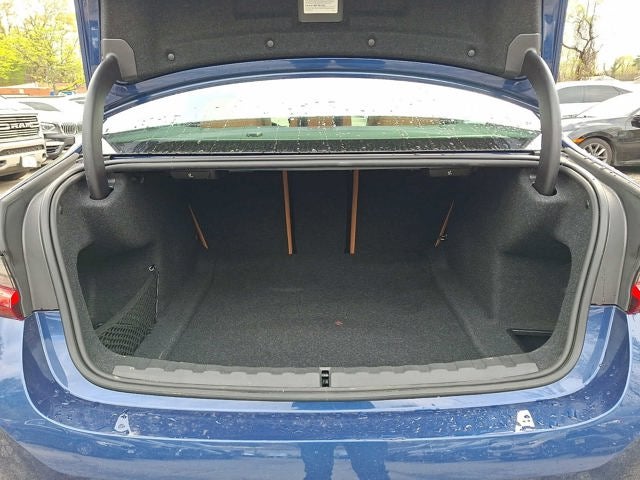 2023 BMW 3 Series 330i xDrive Sedan