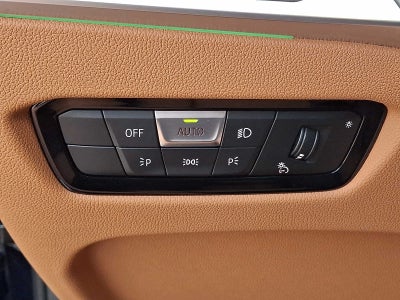 2023 BMW 3 Series 330i xDrive Sedan