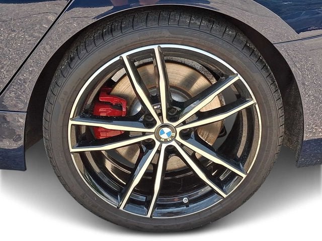 2023 BMW 3 Series 330i xDrive Sedan