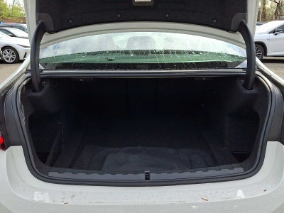 2023 BMW 3 Series 330i xDrive Sedan