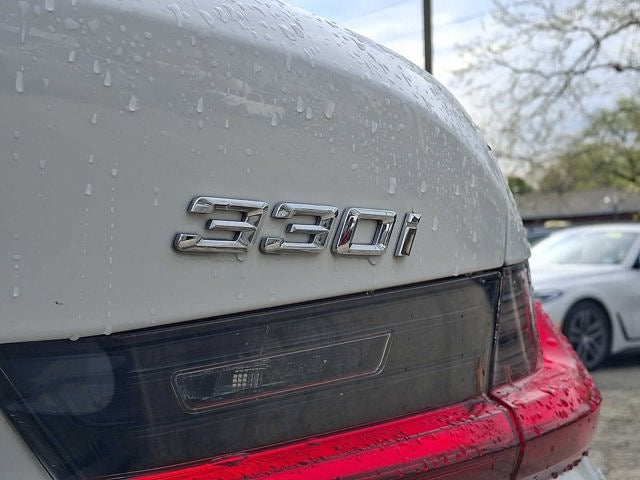 2023 BMW 3 Series 330i xDrive Sedan