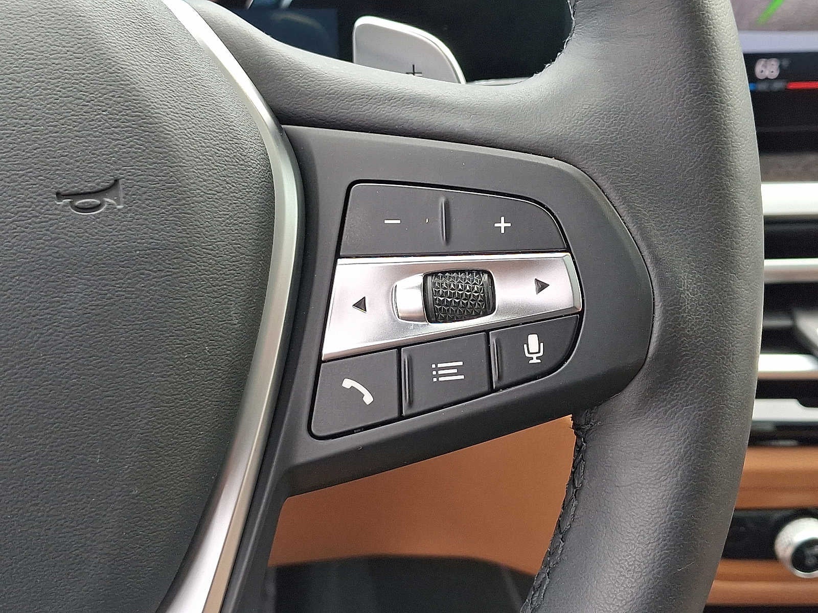 2023 BMW 3 Series 330i xDrive Sedan