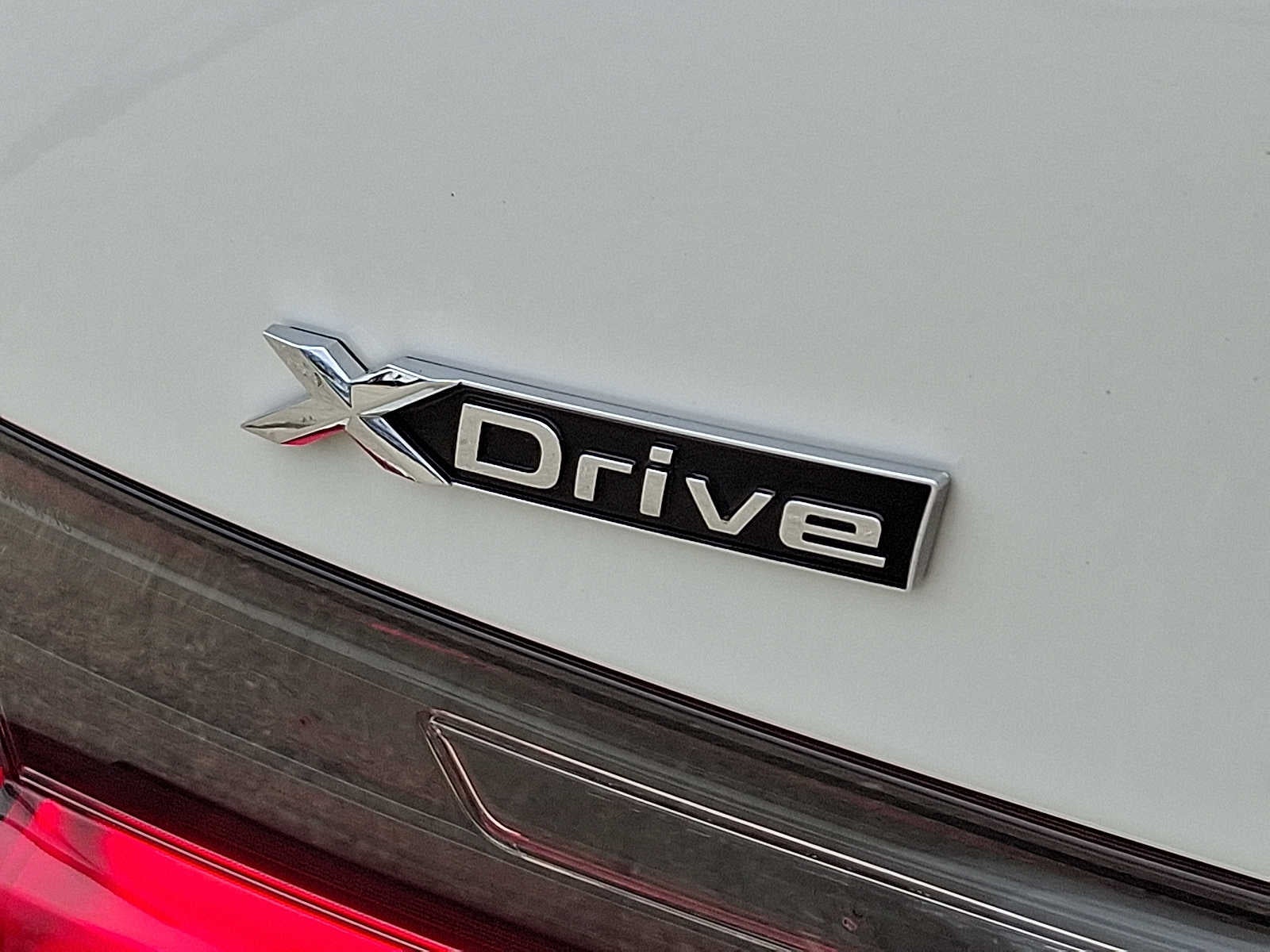 2023 BMW 3 Series 330i xDrive Sedan