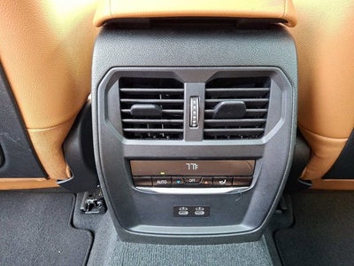 2023 BMW 3 Series 330i xDrive Sedan