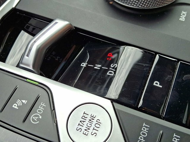 2023 BMW 3 Series 330i xDrive Sedan