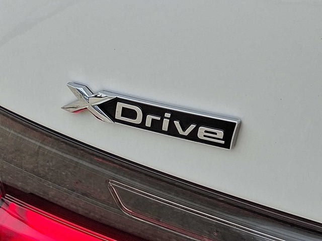 2023 BMW 3 Series 330i xDrive Sedan