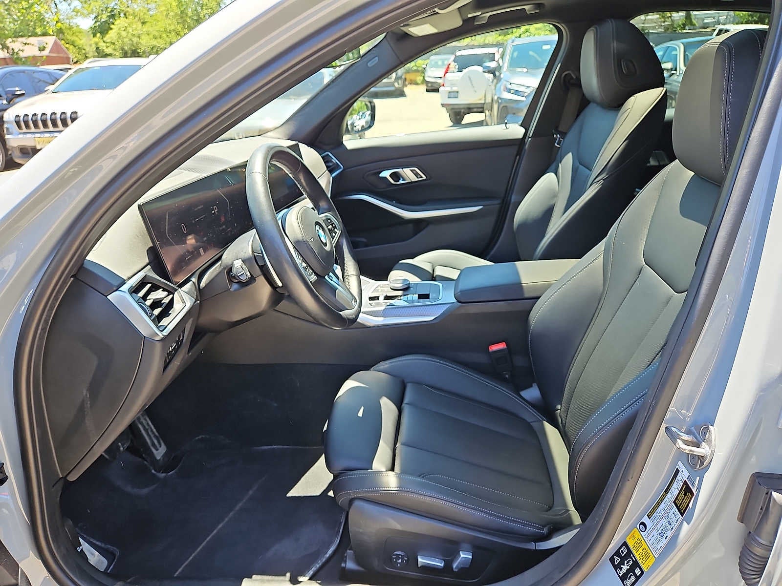 2023 BMW 3 Series 330i xDrive Sedan