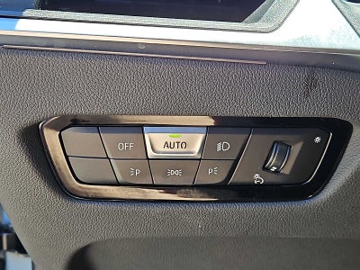 2023 BMW 3 Series 330i xDrive Sedan