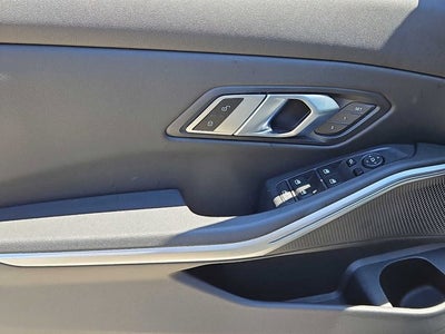 2023 BMW 3 Series 330i xDrive Sedan