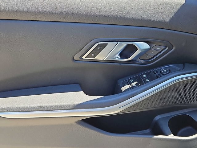 2023 BMW 3 Series 330i xDrive Sedan