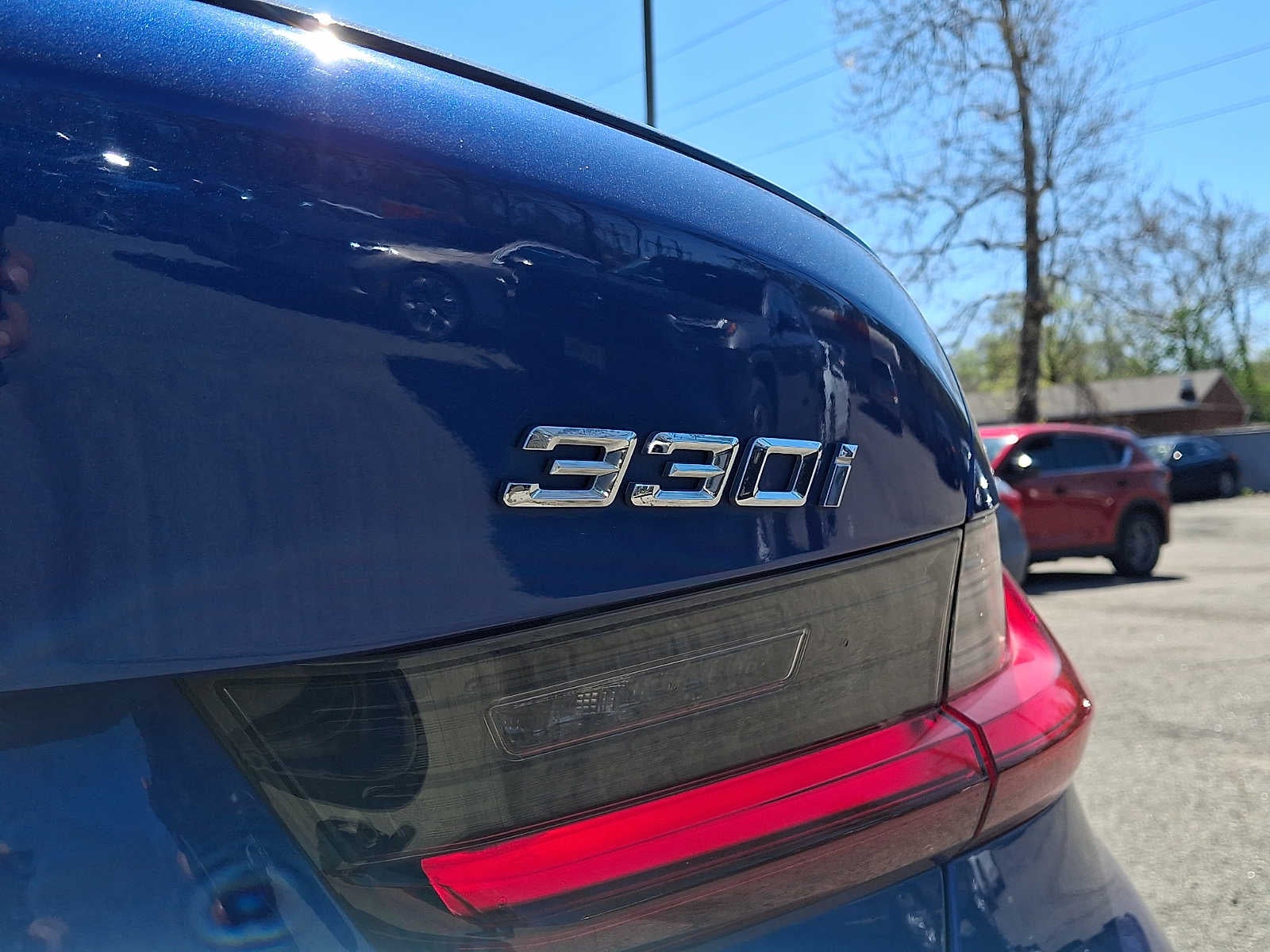 2023 BMW 3 Series 330i xDrive Sedan