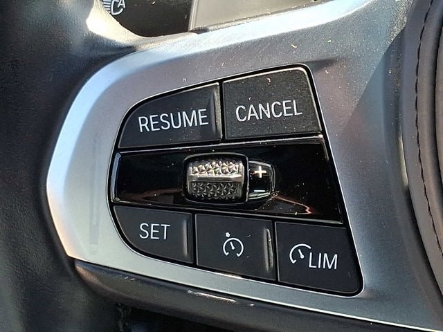 2023 BMW 3 Series 330i xDrive Sedan