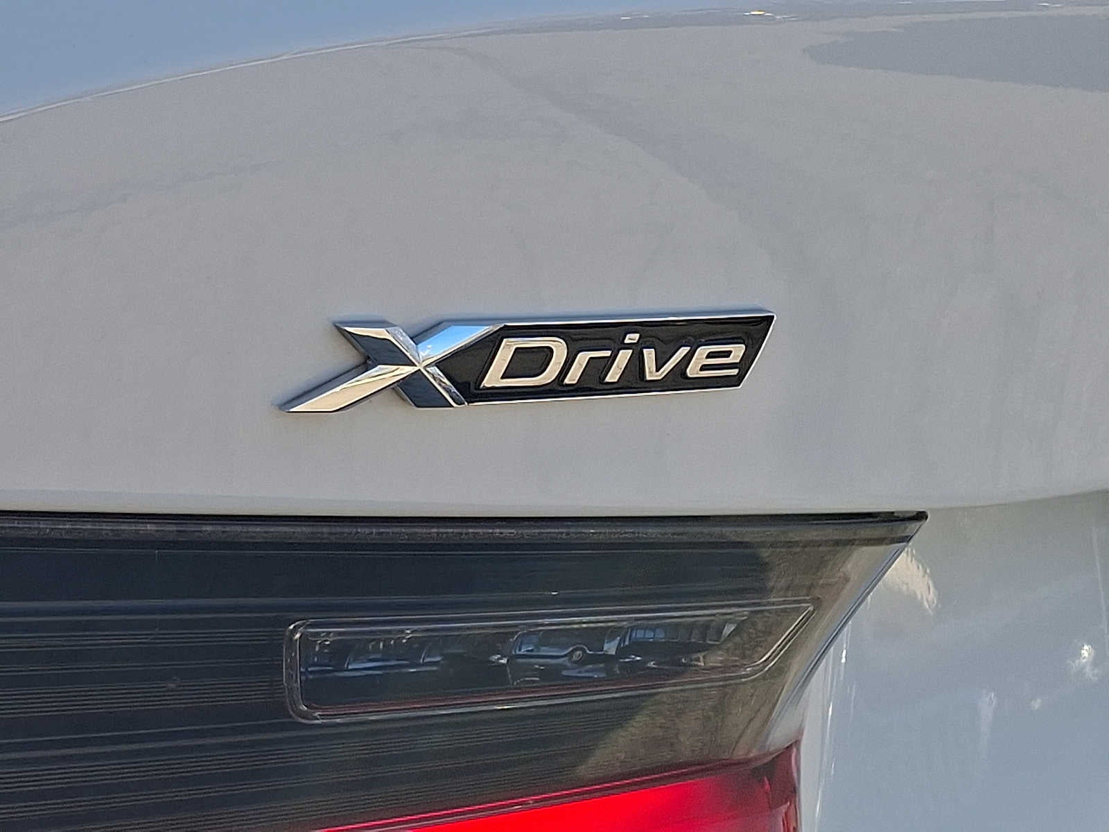 2023 BMW 3 Series 330i xDrive Sedan
