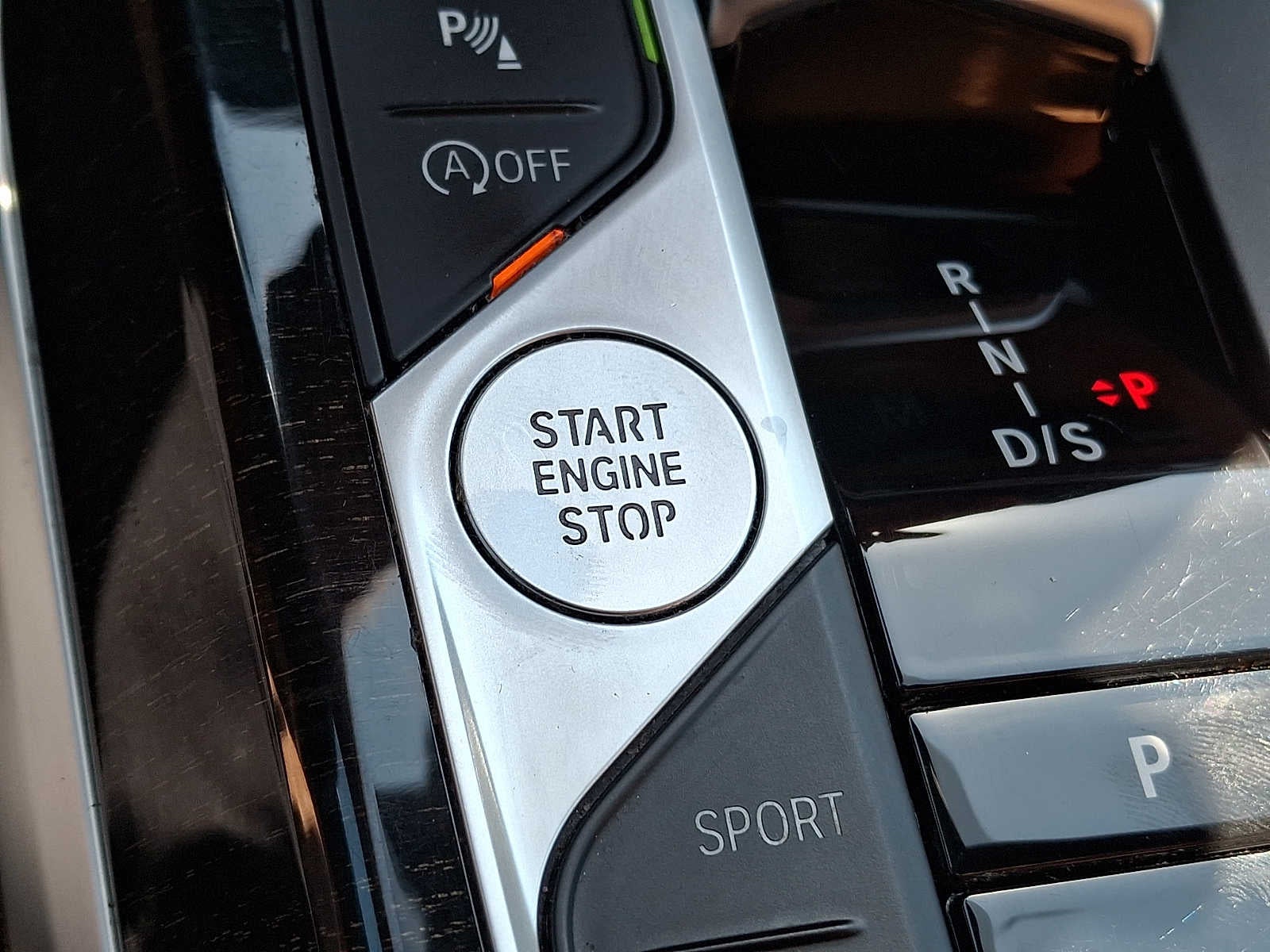 2023 BMW 3 Series 330i xDrive Sedan