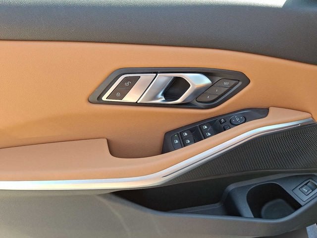 2023 BMW 3 Series 330i xDrive Sedan
