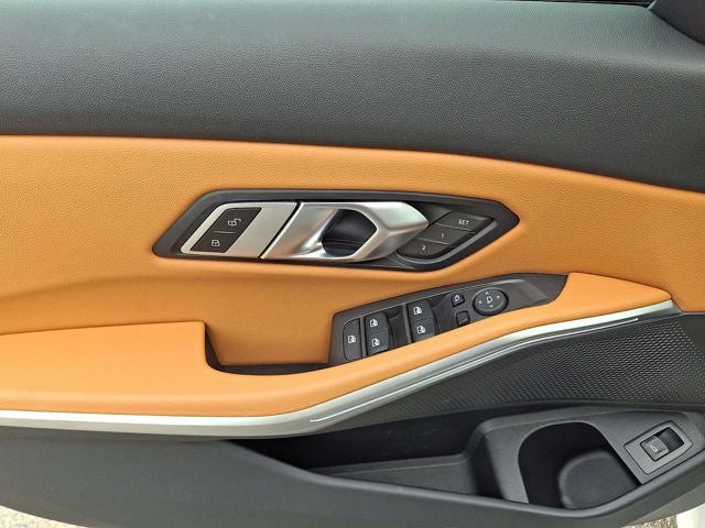 2023 BMW 3 Series 330i xDrive Sedan