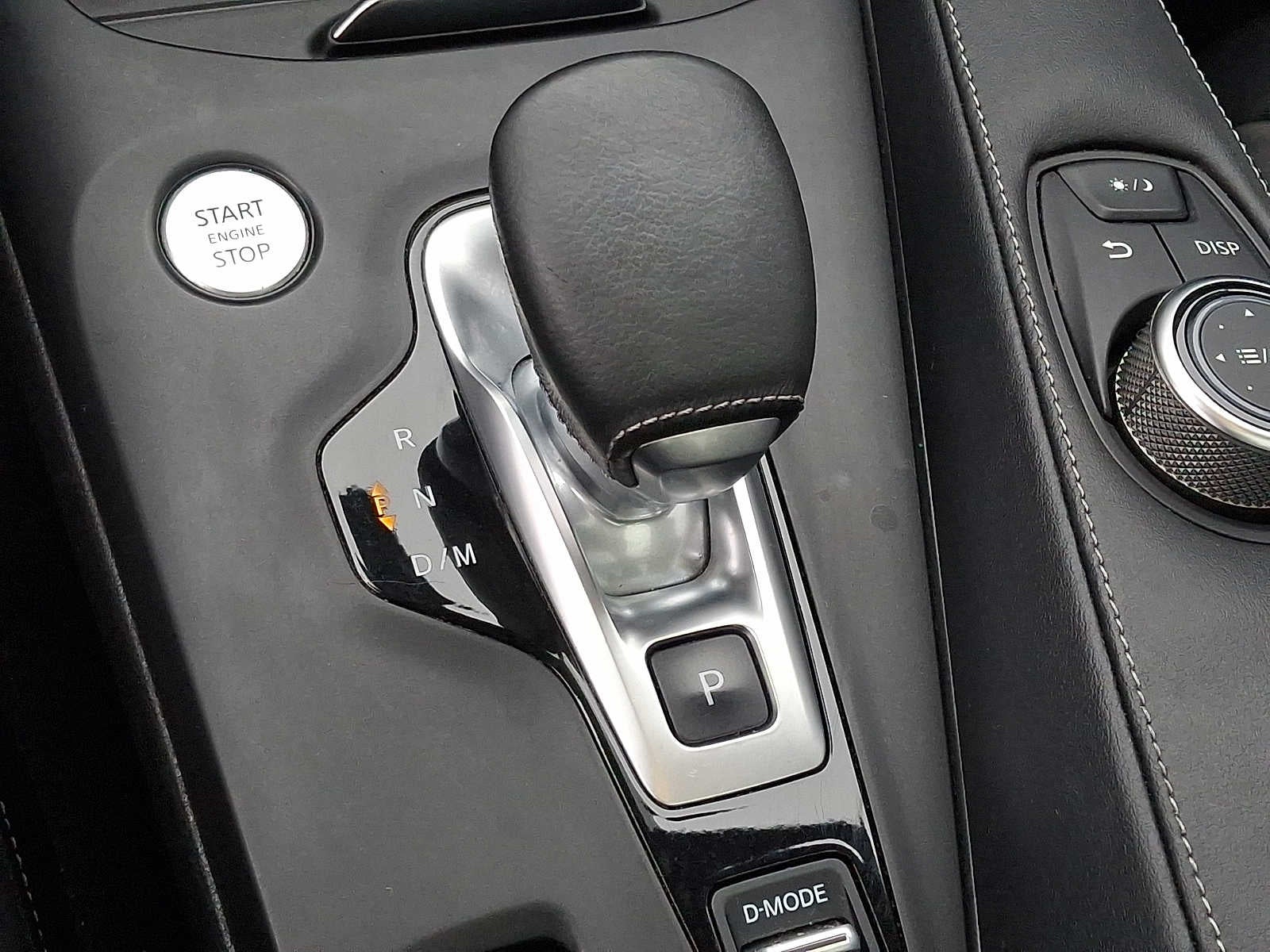 2022 INFINITI QX50 LUXE AWD